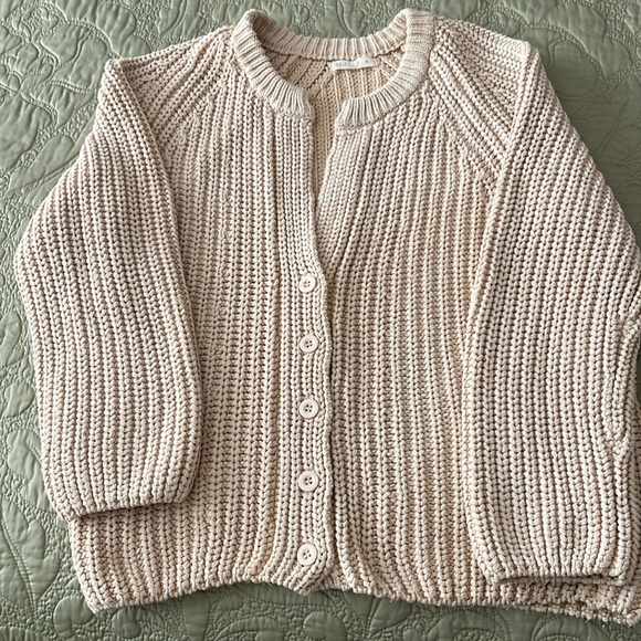 Sweater by ILLA ILLA in size medium - Picture 4 of 10